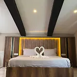 Anatolia Luxury Hotel *
